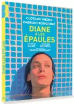 Diane a les épaules